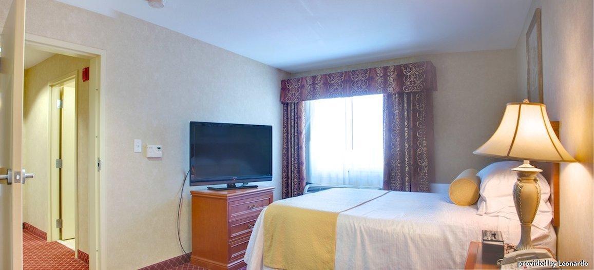 Best Western Plus Media Center Inn & Suites Burbank Camera foto